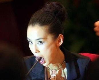 历史最劲爆明星吃瓜,揭秘历史最劲爆明星吃瓜事件